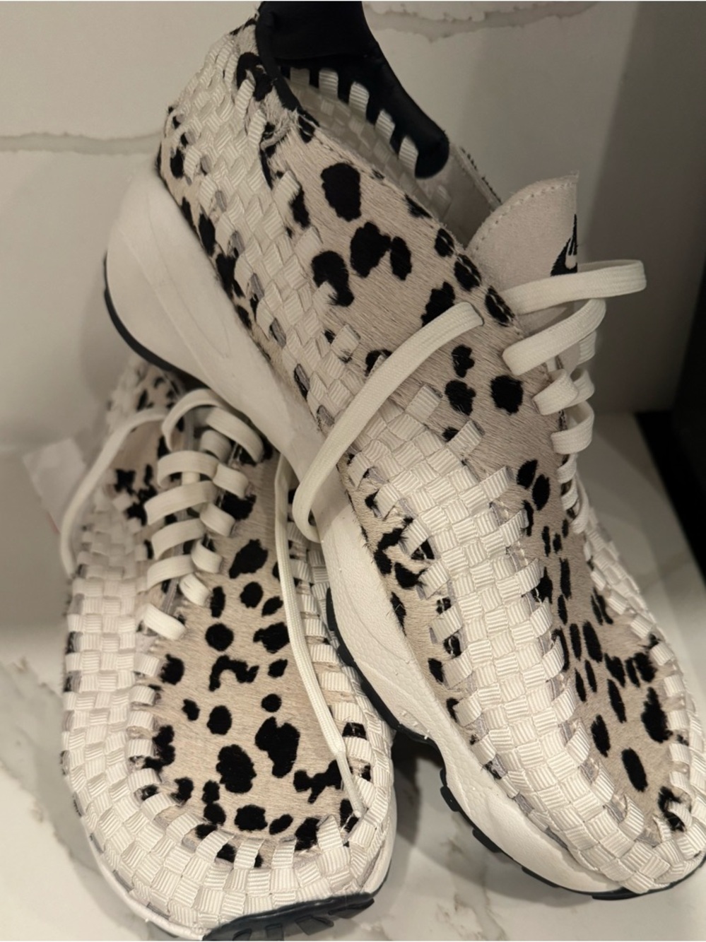 NEW Nike Air Footscape Woven in White Cow running sneakers street print 42/10